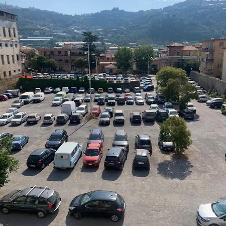 Storia E Casa タッジャ